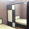 Шкаф купе для спальни с комбинированными дверцами
